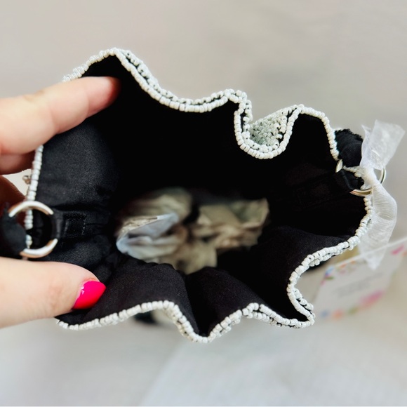 Black & White Beaded Polka Dot Bucket Bag – Statement Shoulder Purse NWT - Picture 4 of 6